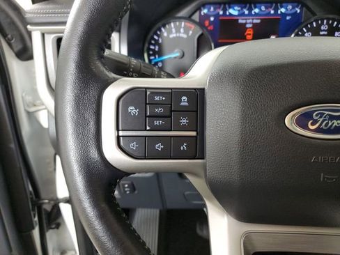 Used 2022 Ford Expedition Max XLT image 27