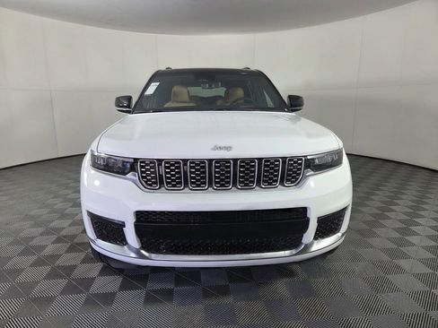 New 2025 Jeep Grand Cherokee L Summit w/ Advanced Protech Group IV image 2