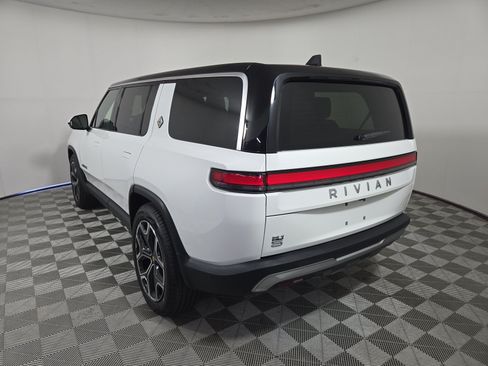 Used 2025 Rivian R1S Adventure AWD/4WD image 3