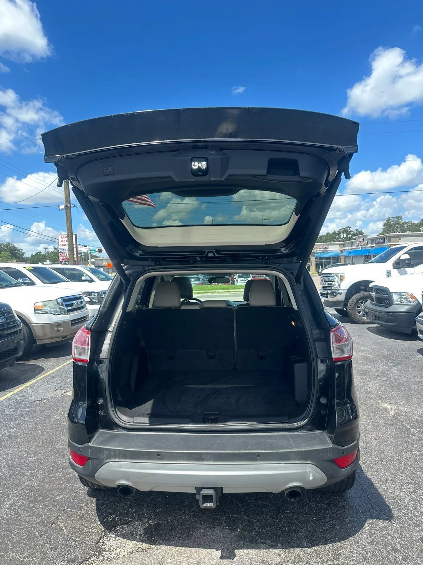 Used 2014 Ford Escape Titanium FWD image 19