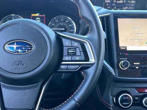 Certified 2022 Subaru Crosstrek 2.5i Limited w/ Moonroof Package 2 image 29