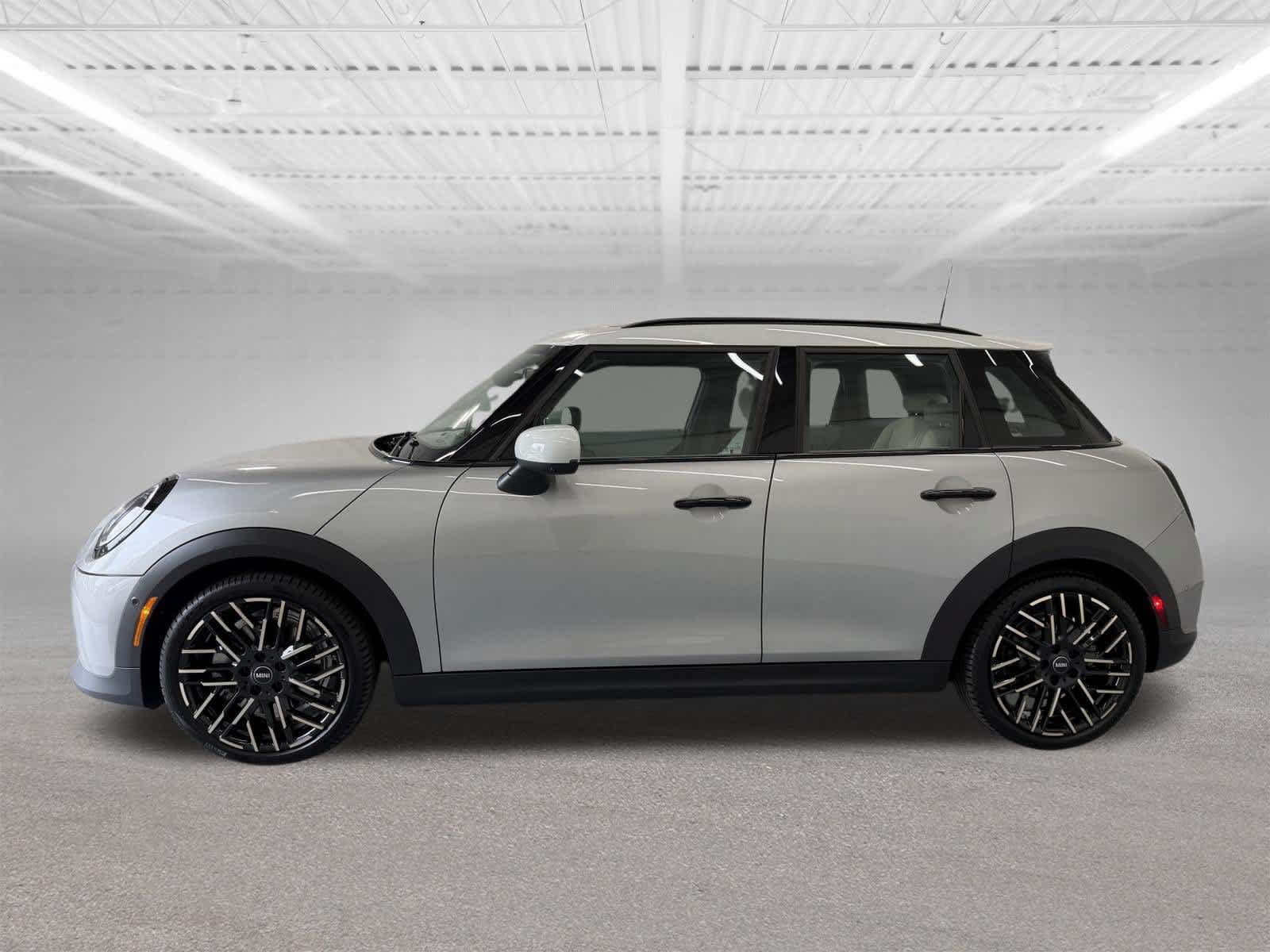Used 2026 MINI Cooper S FWD image 2