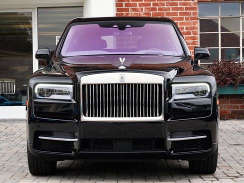 Certified 2023 Rolls-Royce Cullinan AWD/4WD image 5