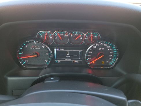 Used 2018 Chevrolet Silverado 1500 LT w/ LPO, Black Pack image 18