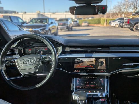 Used 2021 Audi A8 L 4.0T w/ Executive Plus Package image 19