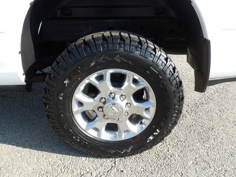 Used 2024 RAM 2500 Laramie AWD/4WD image 57