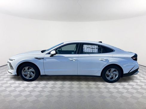 Certified 2025 Hyundai Sonata SE FWD image 9