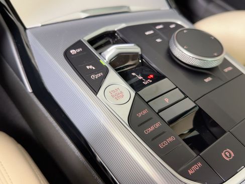 Used 2024 BMW 230i Coupe w/ Premium Package image 26