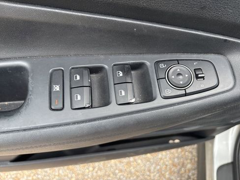 Used 2020 Hyundai Santa Fe SE AWD/4WD image 9