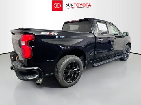 Used 2020 Chevrolet Silverado 1500 Custom w/ Custom Value Package AWD/4WD image 4