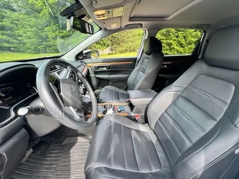 Used 2020 Honda CR-V Touring image 6