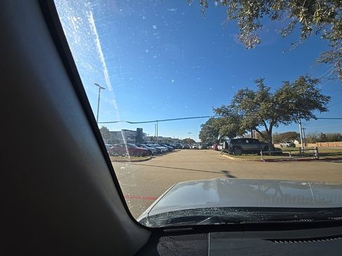 Used 2011 Toyota 4Runner Limited image 20