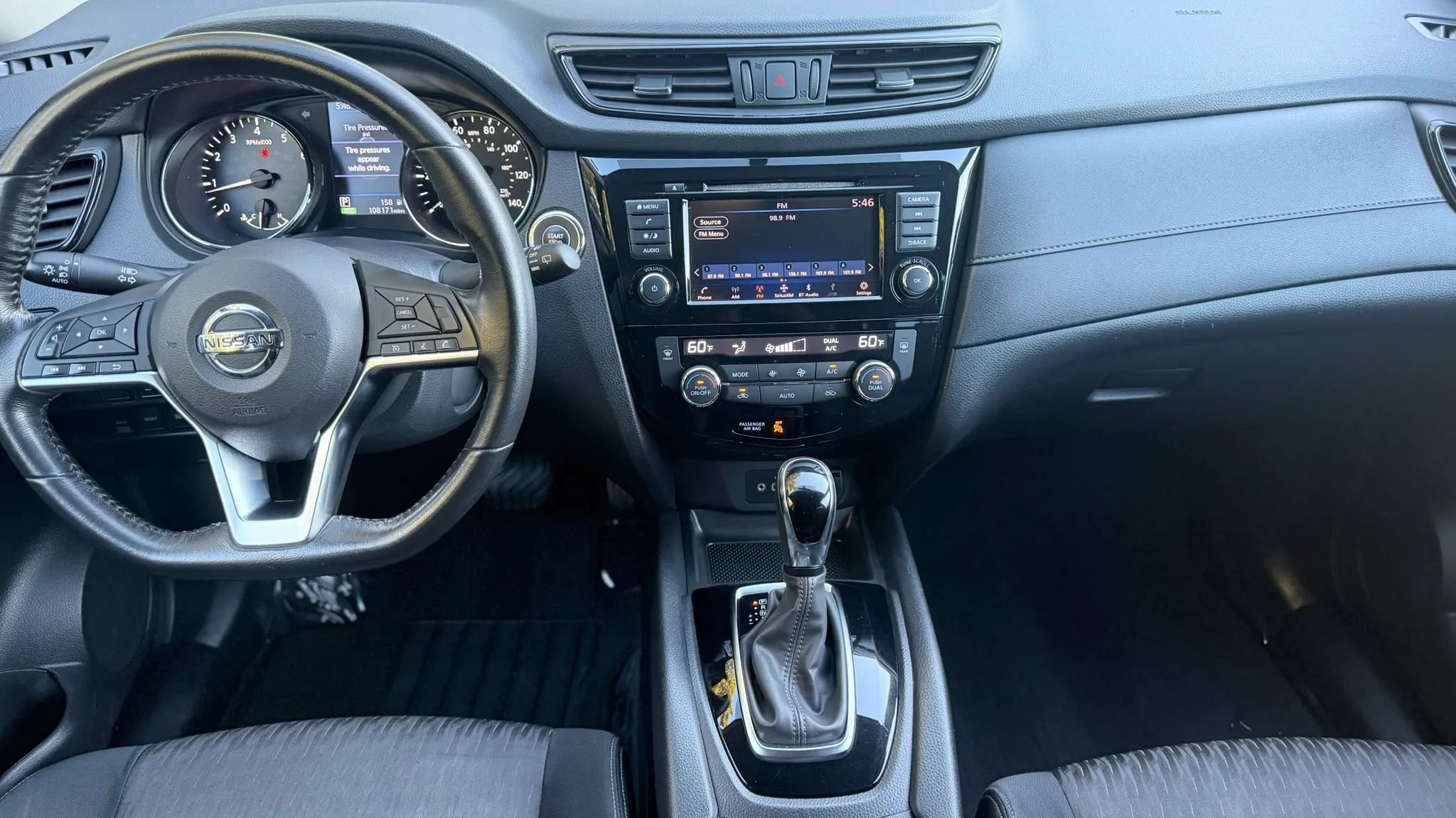 Used 2018 Nissan Rogue SV AWD/4WD image 28