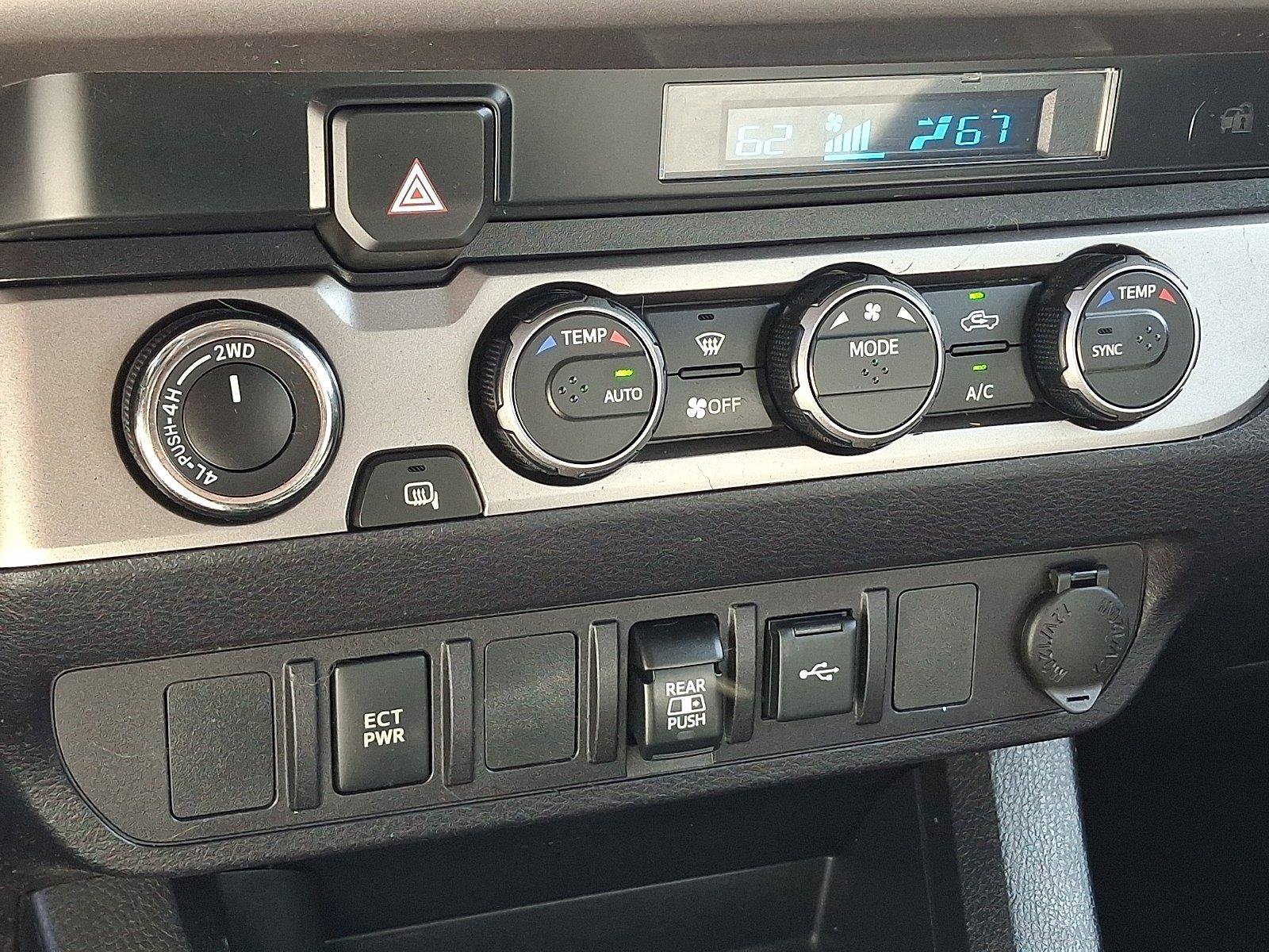 Used 2021 Toyota Tacoma SR5 AWD/4WD image 15