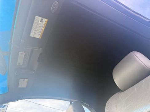 Used 2007 Toyota Solara SLE image 22