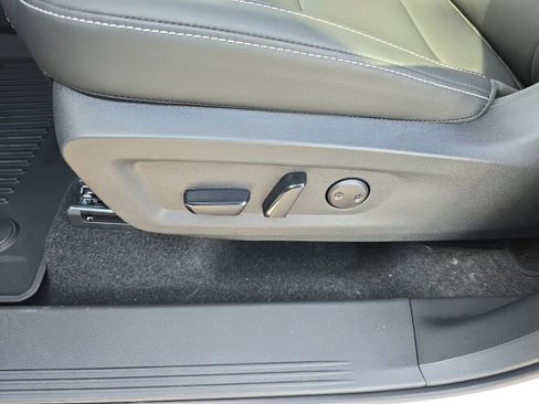 New 2025 Nissan Murano SV w/ Cargo Package image 12