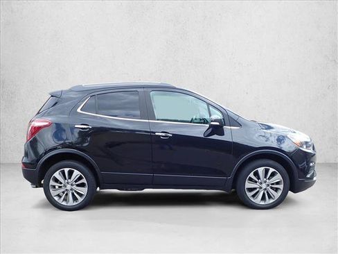 Used 2019 Buick Encore Preferred AWD/4WD image 5