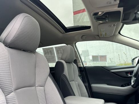Used 2023 Subaru Outback Premium image 18