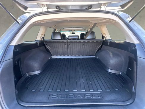 Used 2014 Subaru Outback 3.6R Limited w/ Moonroof Package AWD/4WD image 35