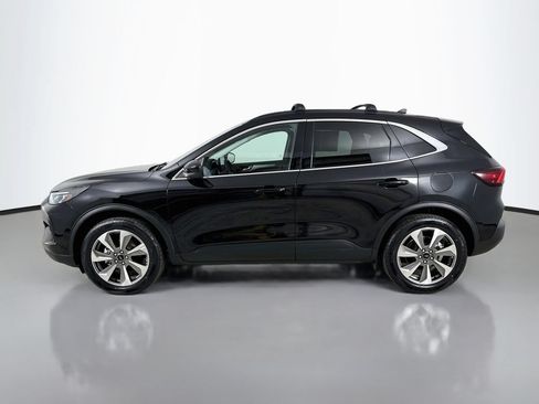 Used 2025 Ford Escape Platinum AWD/4WD image 4