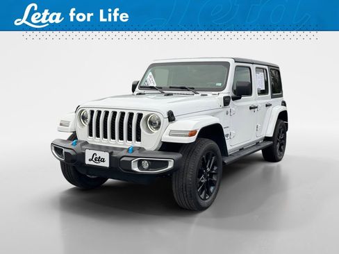 Used 2023 Jeep Wrangler Unlimited Sahara image 1