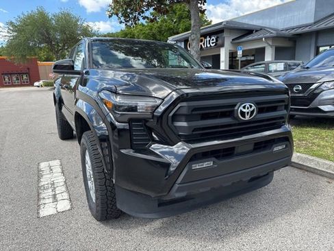 Used 2024 Toyota Tacoma SR5 AWD/4WD image 2