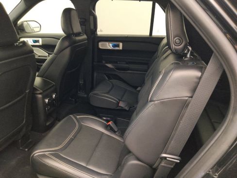 Used 2020 Ford Explorer ST w/ ST Street Pack image 18