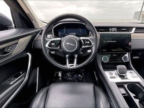 Used 2021 Jaguar F-PACE S image 5