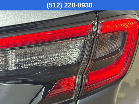 Used 2025 Subaru Outback Premium AWD/4WD image 34