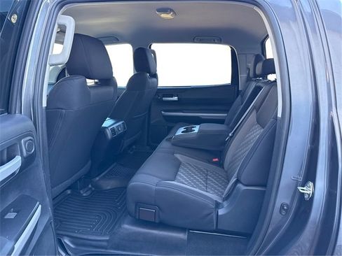 Used 2018 Toyota Tundra SR5 image 11