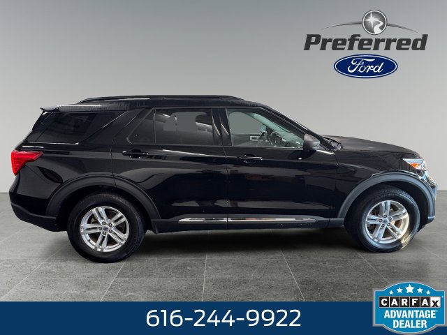 Used 2020 Ford Explorer XLT w/ Equipment Group 202A AWD/4WD image 8