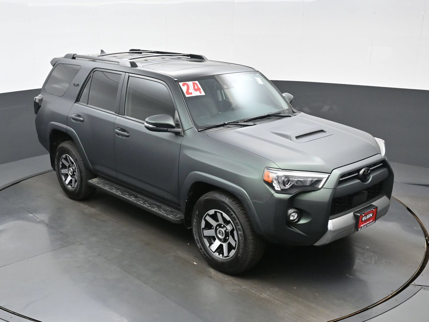 Used 2024 Toyota 4Runner TRD Off-Road Premium w/ Off Road Premium Plus Package AWD/4WD image 37