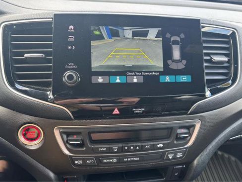 Used 2022 Honda Passport TrailSport image 23