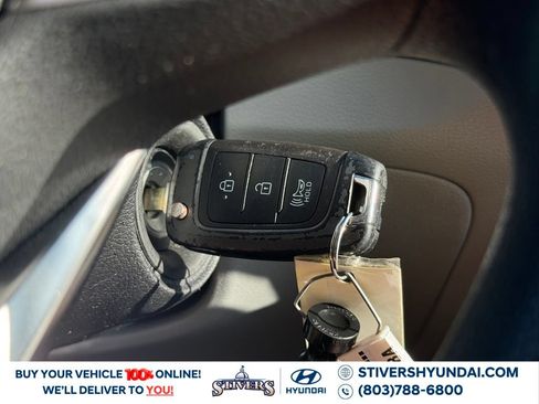 Used 2022 Hyundai Palisade SE w/ Cargo Package FWD image 35