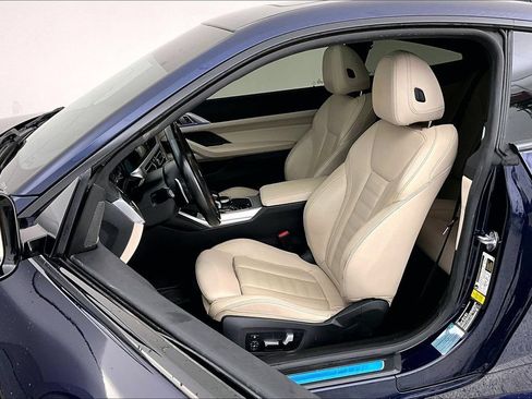 Used 2023 BMW M440i Coupe w/ Premium Package RWD image 32