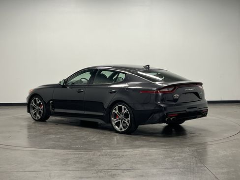 Used 2020 Kia Stinger GT1 image 6