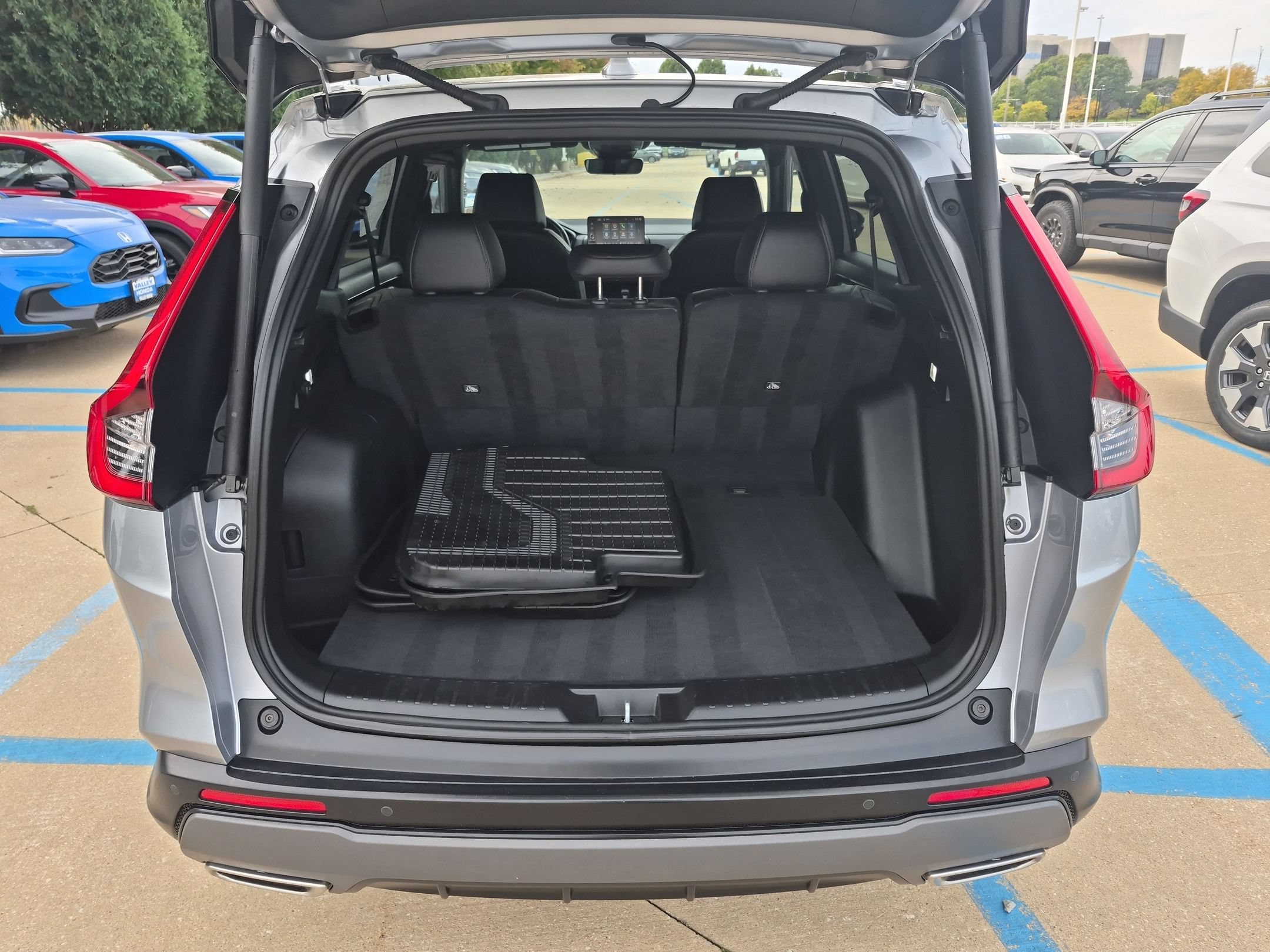 Certified 2024 Honda CR-V Sport Touring image 28
