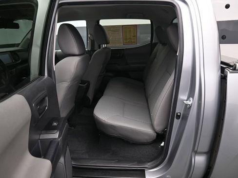 Certified 2022 Toyota Tacoma SR image 25