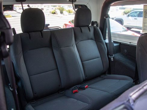 Used 2023 Jeep Wrangler Freedom Edition image 19