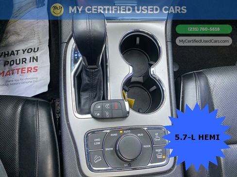 Used 2017 Jeep Grand Cherokee Summit w/ Platinum Series Group image 22