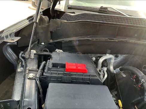 Used 2022 Chevrolet Silverado 1500 LT image 32