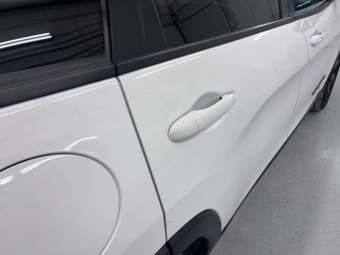 Used 2021 Jeep Cherokee Latitude Plus FWD image 24