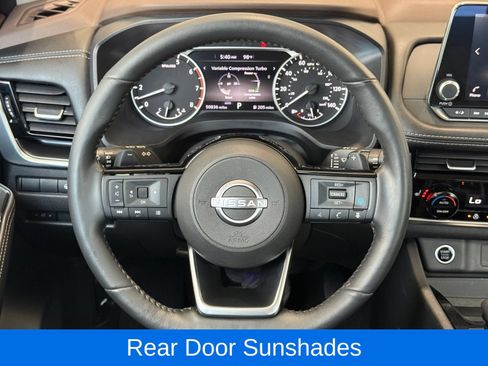 Used 2022 Nissan Rogue SV w/ SV Premium Package AWD/4WD image 32