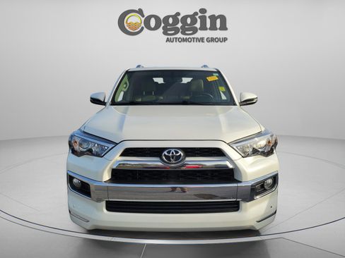 Used 2015 Toyota 4Runner Limited image 8