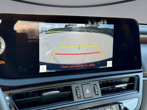 Used 2025 Lexus ES 350 w/ Premium Package FWD image 24