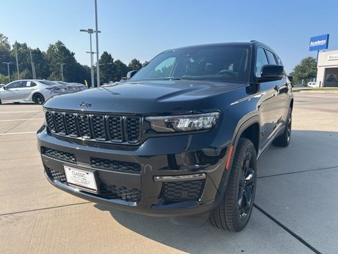 New 2025 Jeep Grand Cherokee L Limited w/ Luxury Tech Group II image 4
