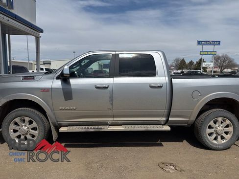 Used 2019 RAM 2500 Laramie AWD/4WD image 11