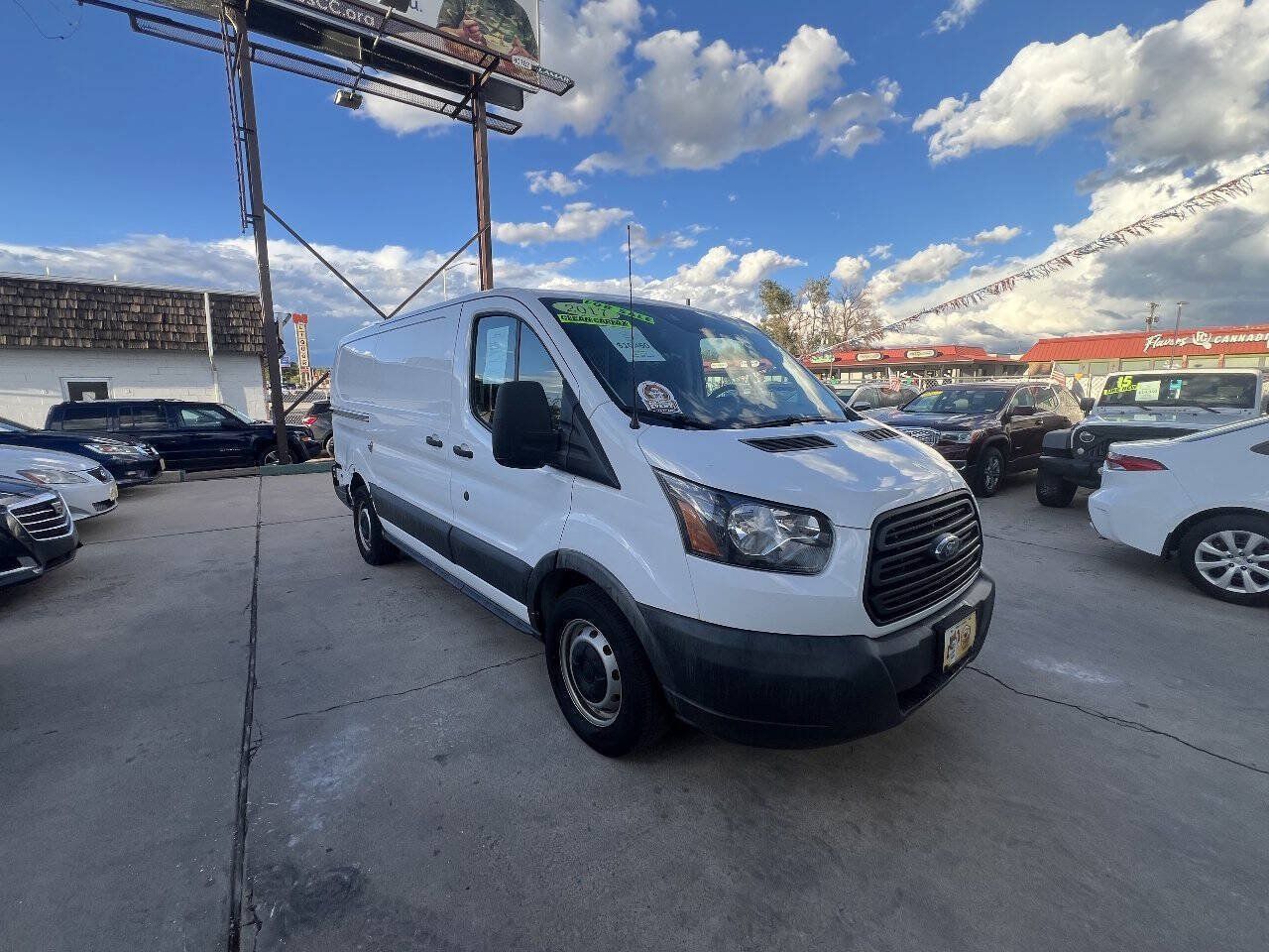 Used 2017 Ford Transit 150 130 Low Roof RWD image 3