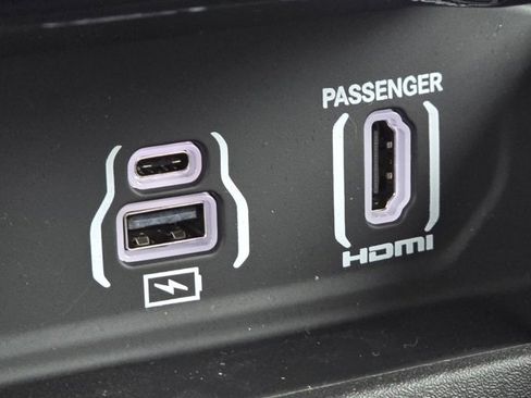 Used 2025 RAM 1500 Limited image 14