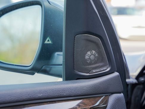 Used 2016 BMW X5 xDrive35d image 6